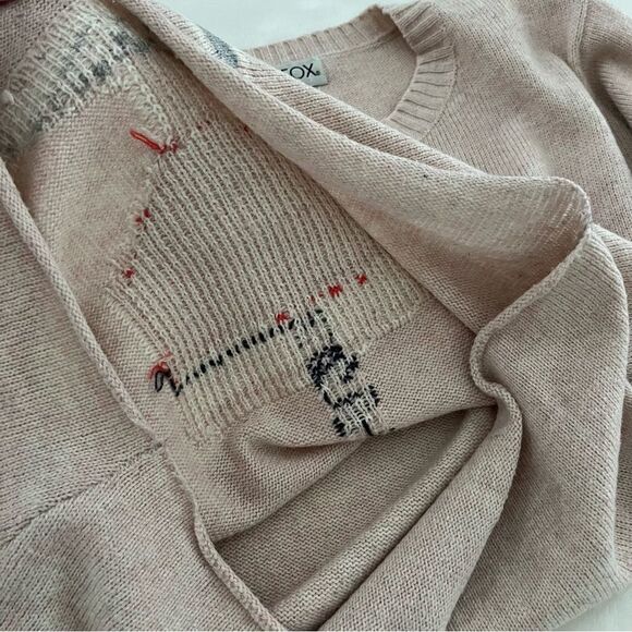 REVOLVE Wildfox Suck It Up Lips Light Pink Oversized Sweater Size XS - Picture 10 of 12